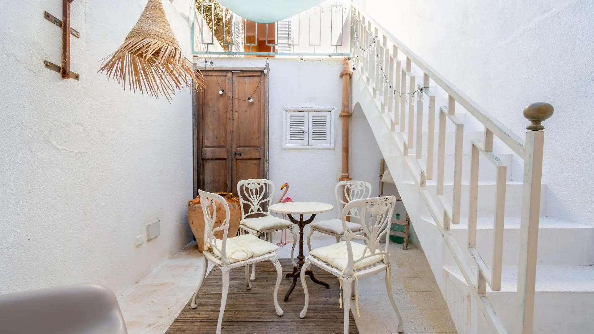 Rialza Villa Petra