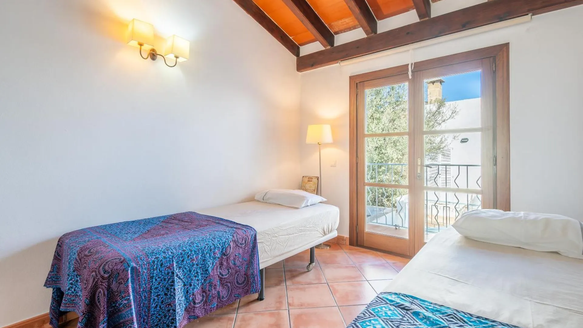 Rialza Villa Petra  Holiday home